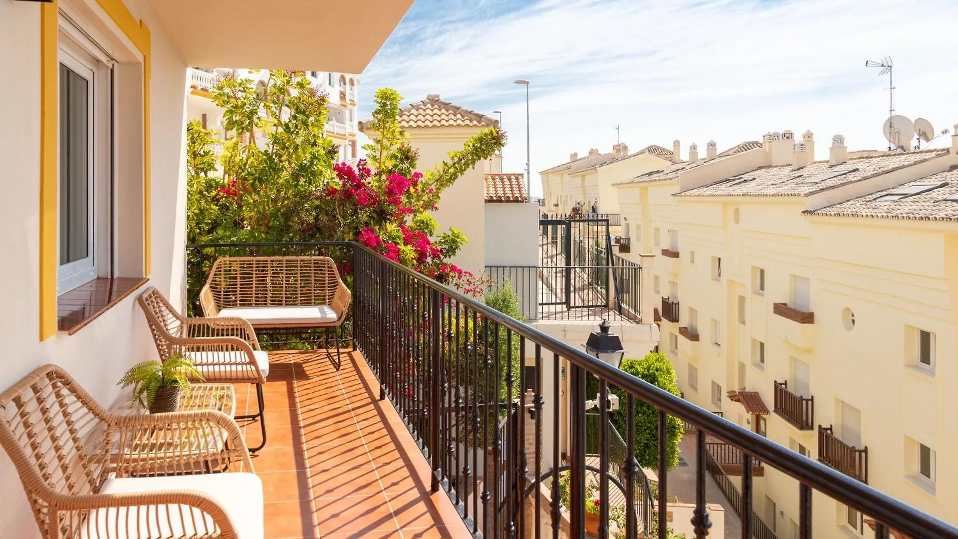 Apartamento Frente Al Mar, Con Vistas De Ensueno Benalmádena 0*,