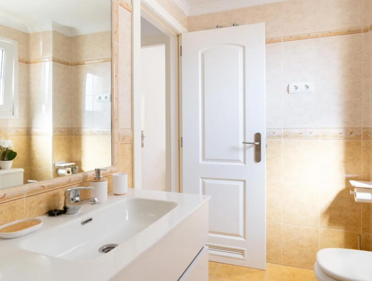 Apartamento Frente Al Mar, Con Vistas De Ensueno Benalmadena Apartment