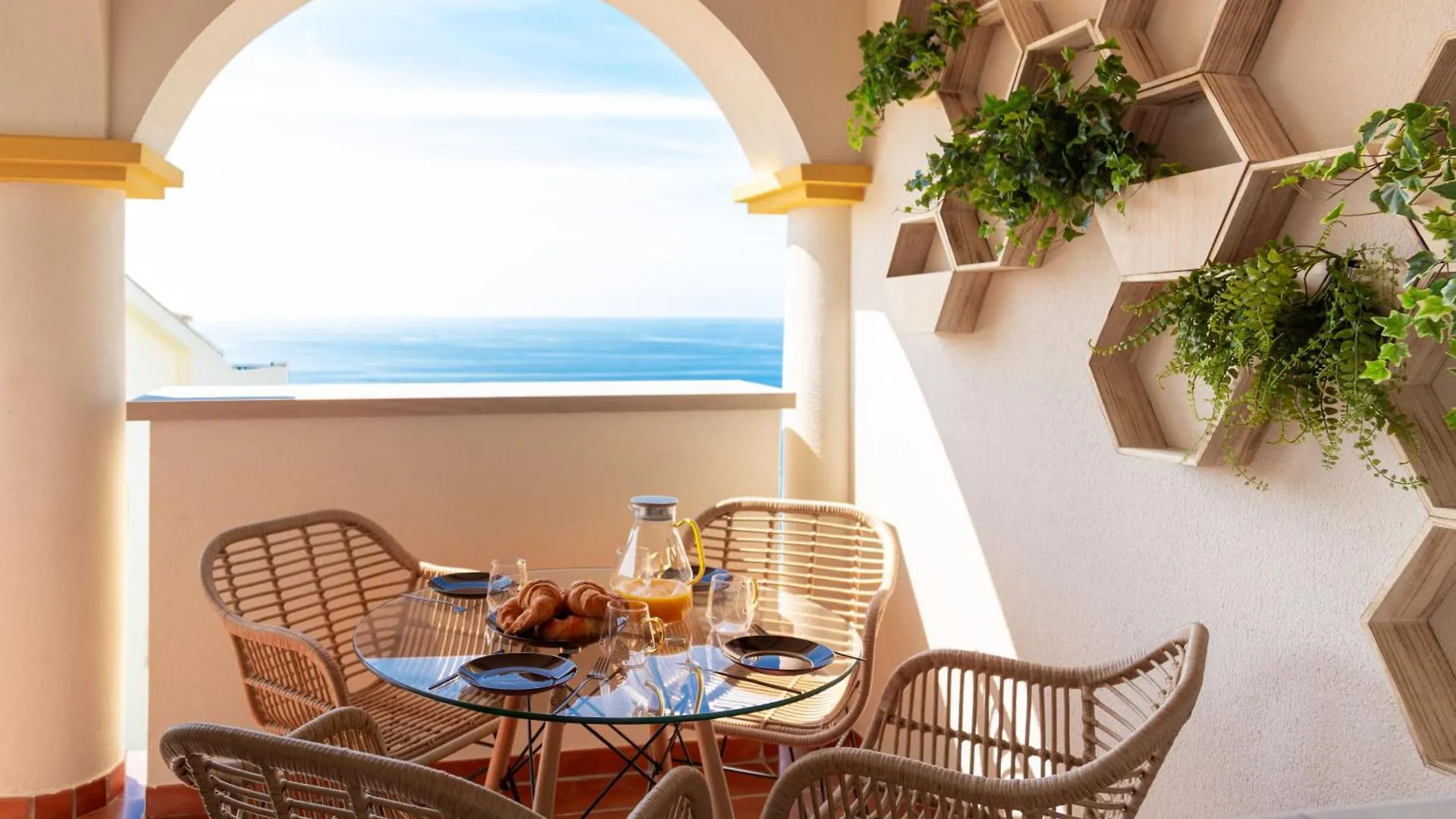 Apartamento Frente Al Mar, Con Vistas De Ensueno Benalmadena Apartment